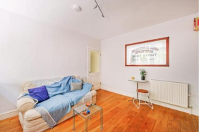 Fascinating Flat in Westminster
